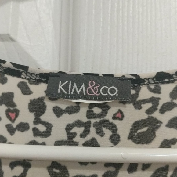 T-shirt dress - Picture 3 of 3